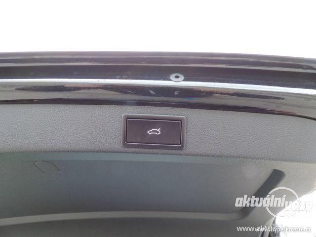 Škoda Octavia 2.0, nafta, automat, r.v. 2015, navigace, kůže - foto 36
