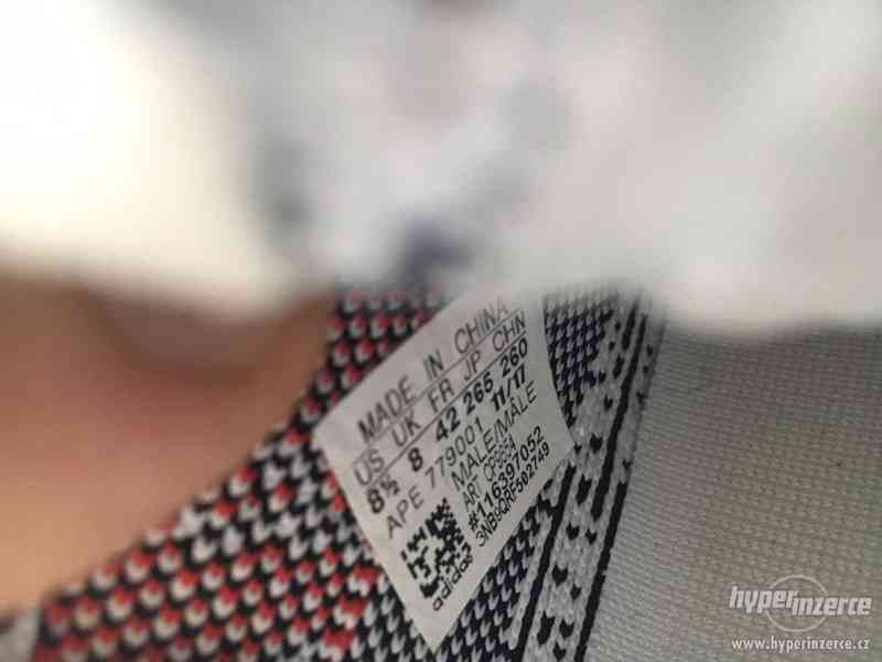 Yeezy BOOST 350 V2 ZEBRA - foto 9