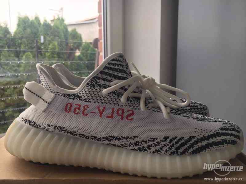 Yeezy BOOST 350 V2 ZEBRA bazar Hyperinzerce.cz