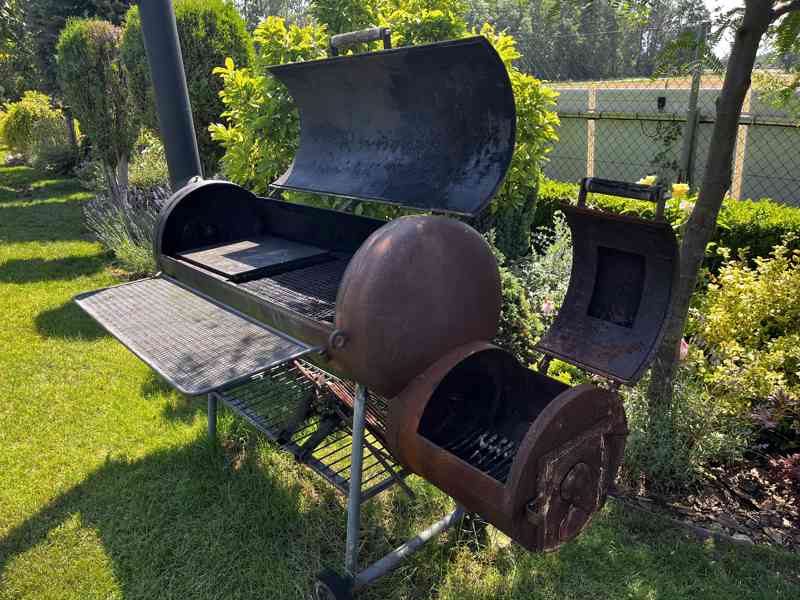 ručně vyrobený gril - foto 4