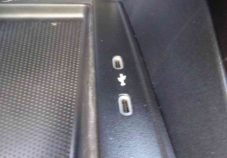 Škoda Octavia 2.0 TDI Style r.v.2021 (110 kw) ČR závěs (DPH) - foto 17