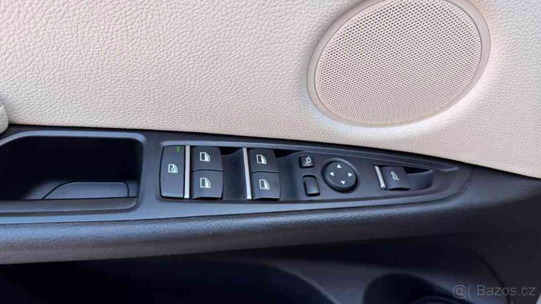 BMW X5 3,0   30d, 190kW, bílá kůže, DPH - foto 13