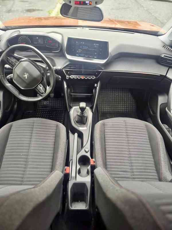 Peugeot 2008 1.2 96 kW Allure  - foto 9