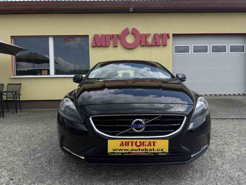 Volvo V40 2.0D 110kW/Automat/Výhřev/Xenon - foto 11