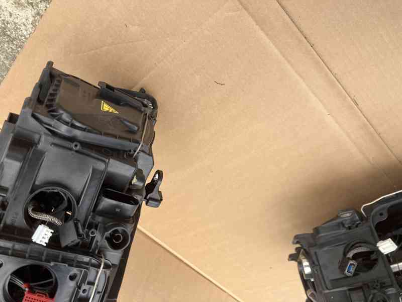 xenon audi q5 12- pravy svetlo prave levy leve - foto 19