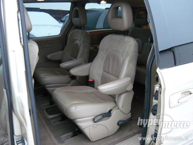 Chrysler Grand Voyager 3,3 LPG LIMITED ČR 2001 - foto 7