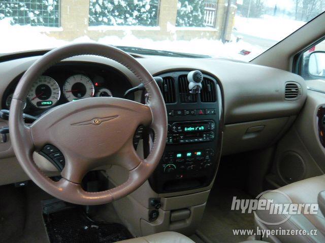 Chrysler Grand Voyager 3,3 LPG LIMITED ČR 2001 - foto 8
