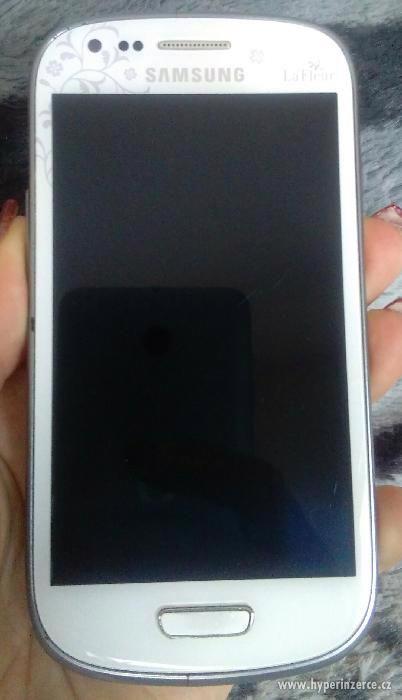 Prodám Samsung Galaxy S III mini - bílý (La Fleur) - foto 2