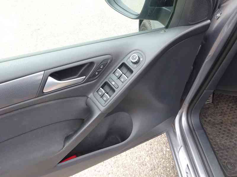 VW Golf 2.0 TDI r.v.2012 (103 kw) stk:2/2026 - foto 6