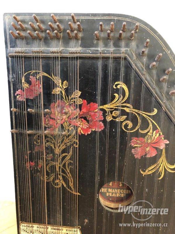 Zachovalý historický hudební nástroj - The Mandolin Harp - foto 4
