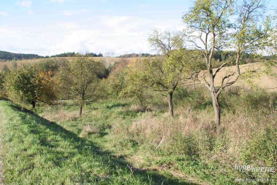 Prodej stavebního pozemku v Olší - foto 6