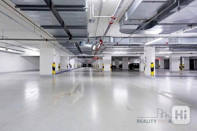 Pronájem bytu 1+kk 60 m² Rezidence Waltrovka - foto 12