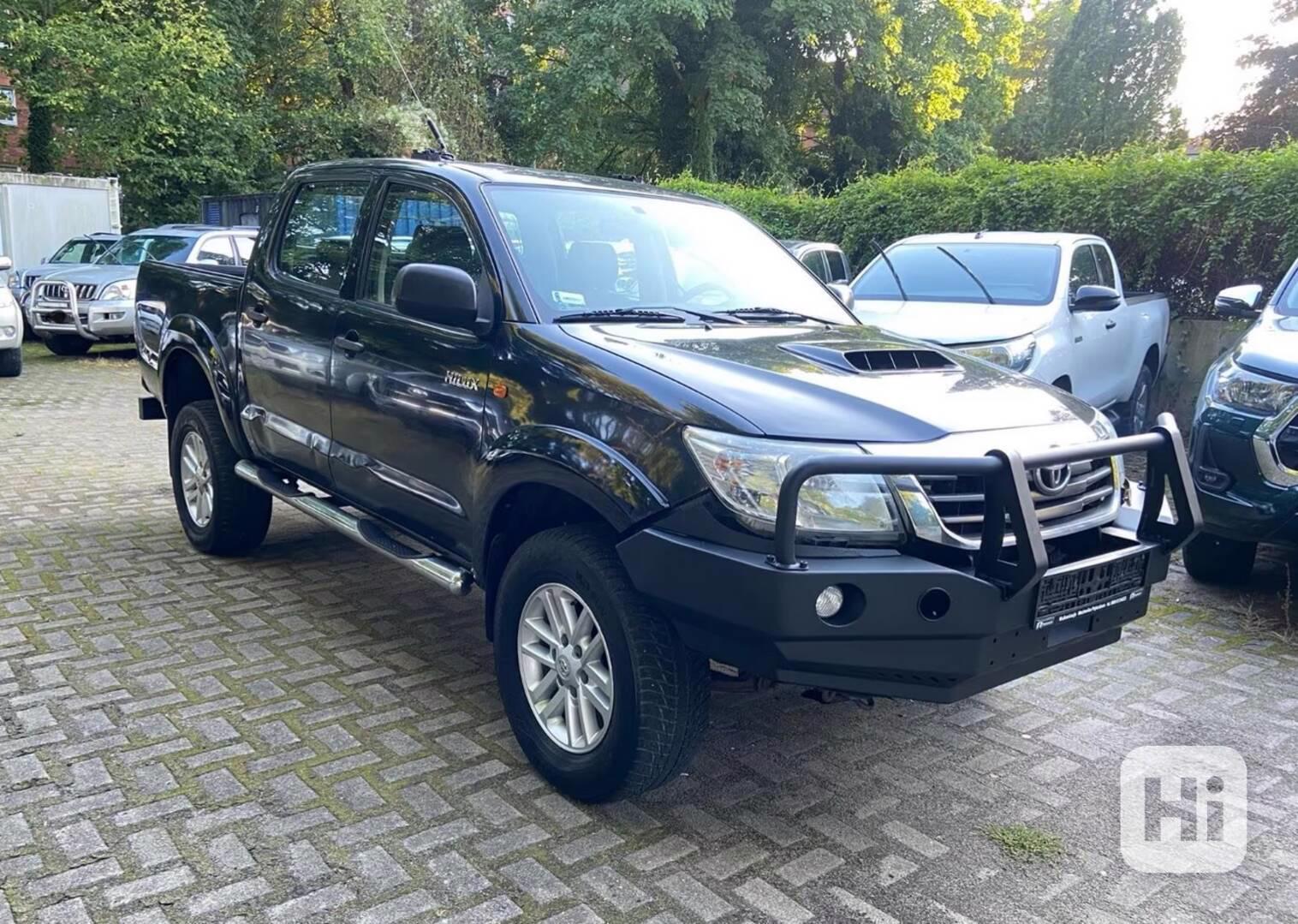 Toyota Hilux 2.5 D4-D 4x4 106kw - foto 1