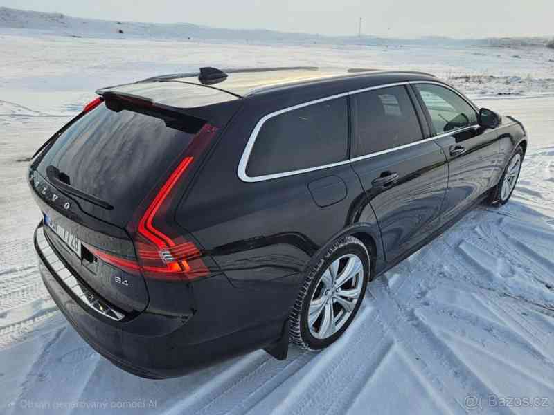 Volvo V90 2,0   145 kw -NEZ.TOPENI TAŽNÉ,KAMER - foto 6