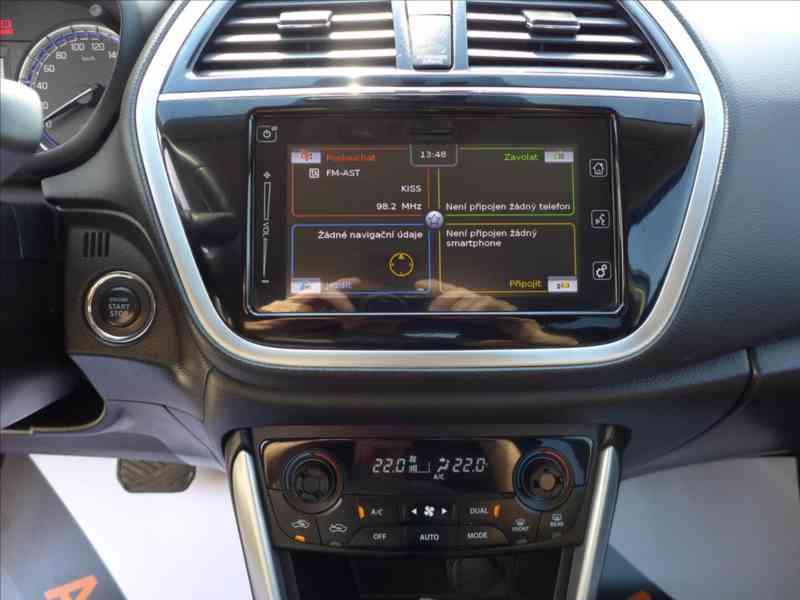 Suzuki SX4 S-Cross 1,6 DDiS 4X4 VÝHŘEV KAMERA - foto 13
