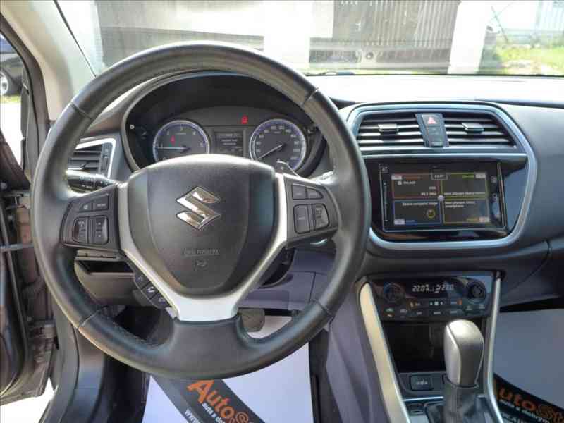 Suzuki SX4 S-Cross 1,6 DDiS 4X4 VÝHŘEV KAMERA - foto 10