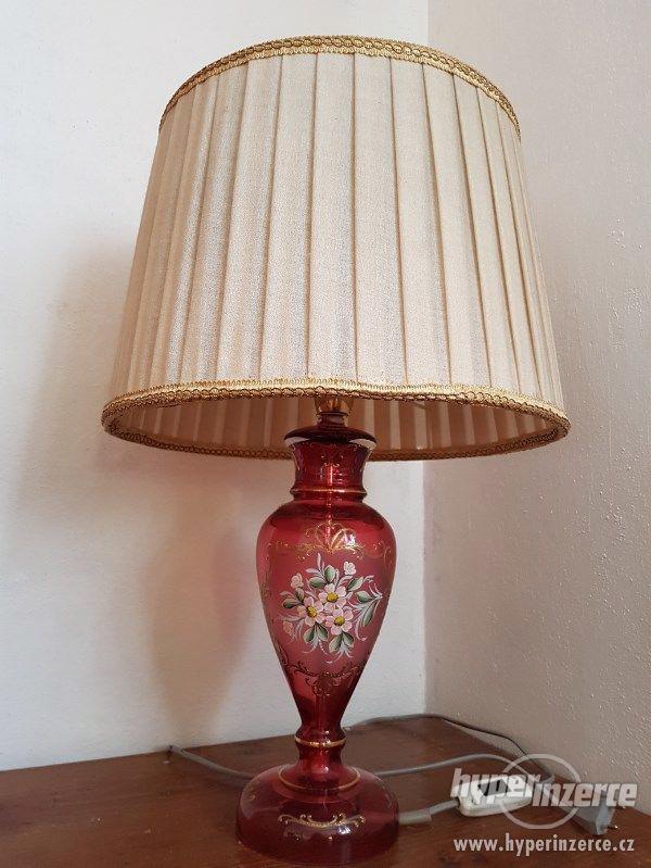 Stolní lampa z růžového zlaceného skla - rubín - foto 2