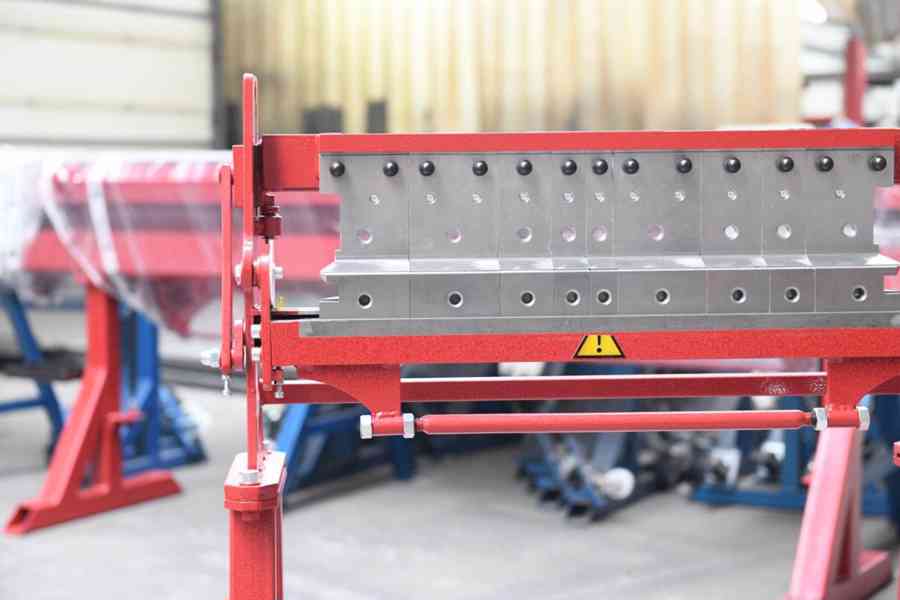 Mini ohýbačka segmentová se stojanem SGR 650/1mm  - foto 7