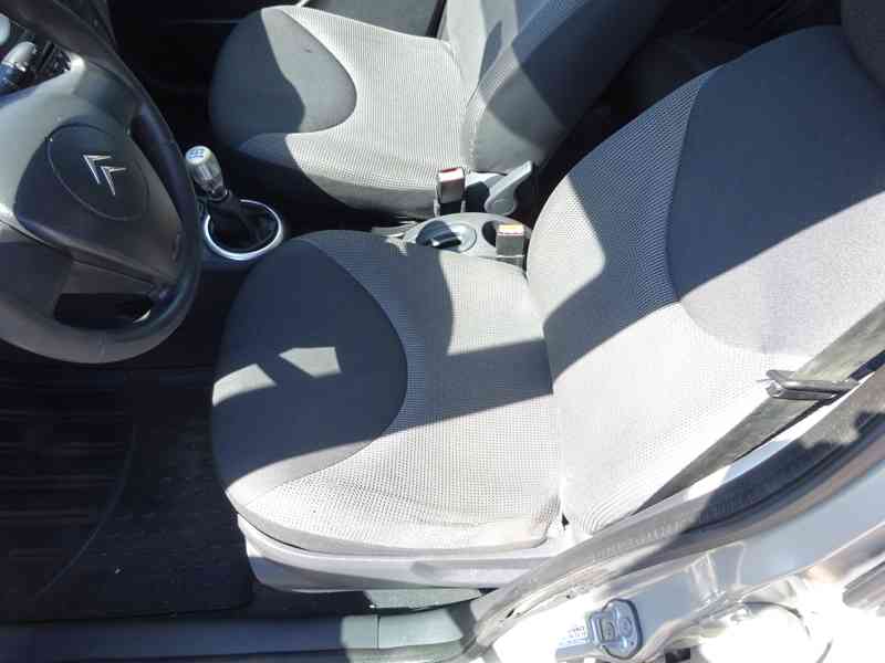 Citroen C3 1.4i r.v.2007 (54 kw) Koupeno v ČR - foto 12