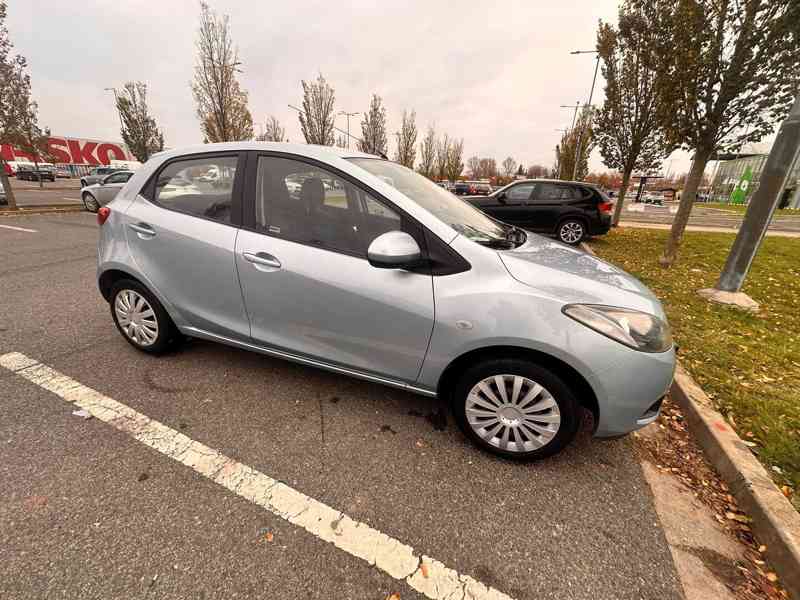 MAZDA 2 - foto 7