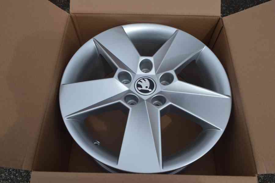 Š.Octavia III+ facelift,+ Oct.IV – NOVÉ 16 orig. Alu disky  - foto 5