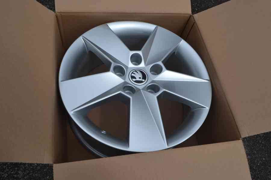 Š.Octavia III+ facelift,+ Oct.IV – NOVÉ 16 orig. Alu disky  - foto 8