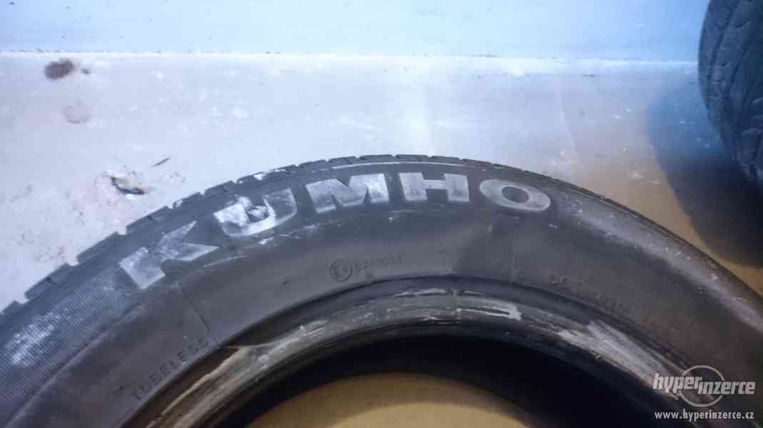 Prodám sadu letních pneu Kumho Solus 185/65 r15 - foto 3
