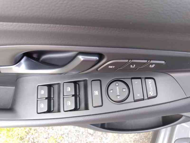 HYUNDAI i30 N PERFORMANCE 1.MAJITEL,ZÁRUKA,DPH,ČR - foto 23