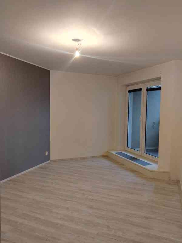 Slunný byt 3+1, 108 m2, ul. Hyacintová, Praha 10 - foto 10