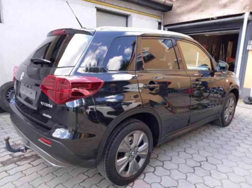 Suzuki Vitara 1,4 BoosterJet 4x4 automat SUV benzin - foto 2