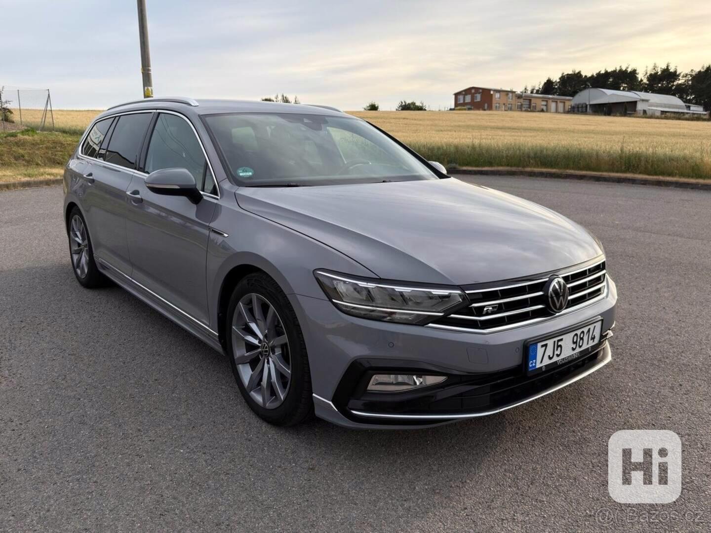 Volkswagen Passat Variant 2,0   B8 R-Line TDI 2023 - foto 1