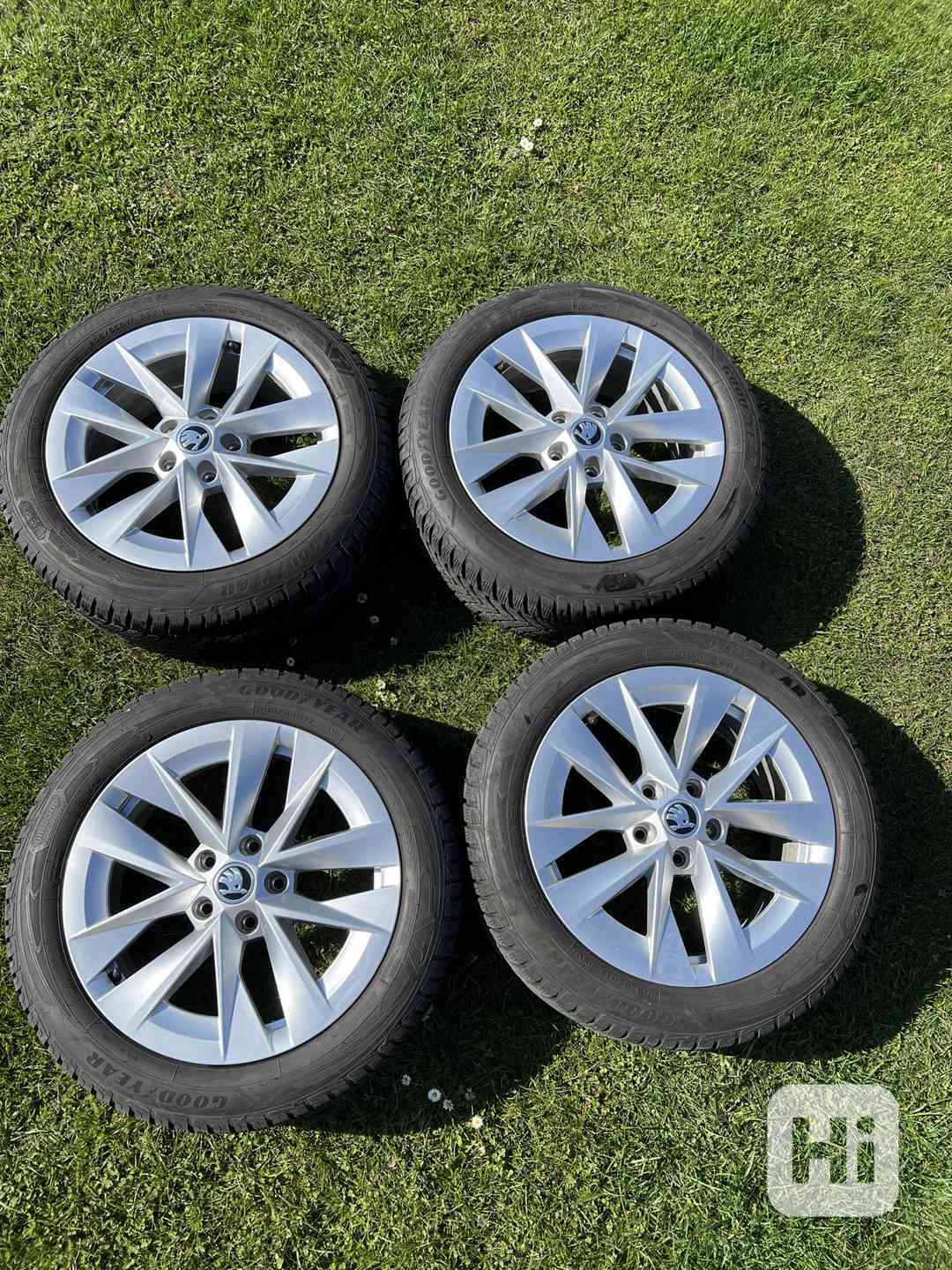 Octavia - originál komplet zimní kola. 7mm. Přivezu. - foto 1