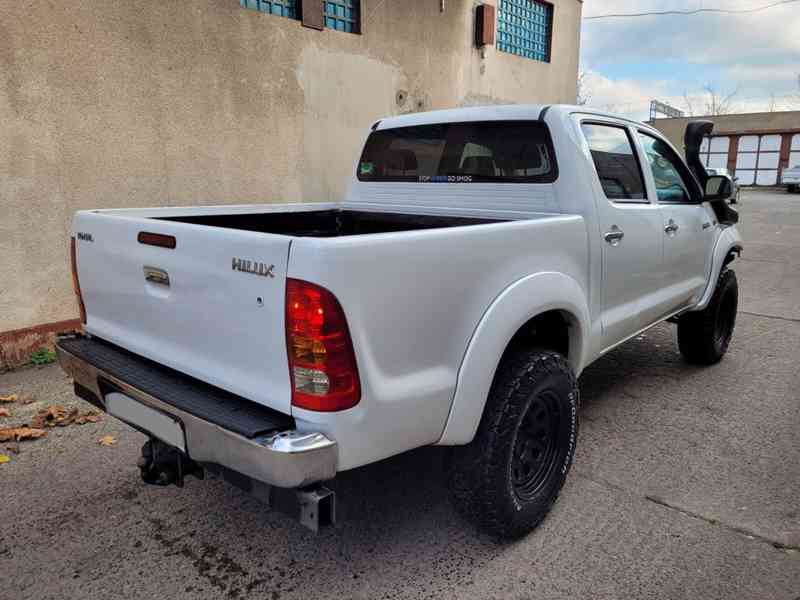 Toyota Hilux 3.0 Diesel 4x4 125kw - foto 2