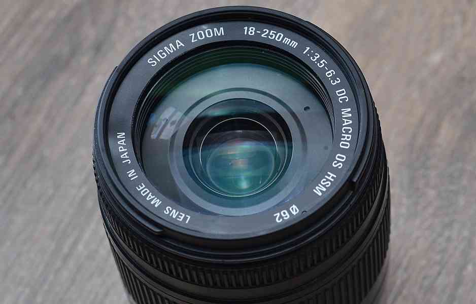 pro Canon - Sigma DC 18-250mm 1:3.5-6.3 HSM OS  - foto 4