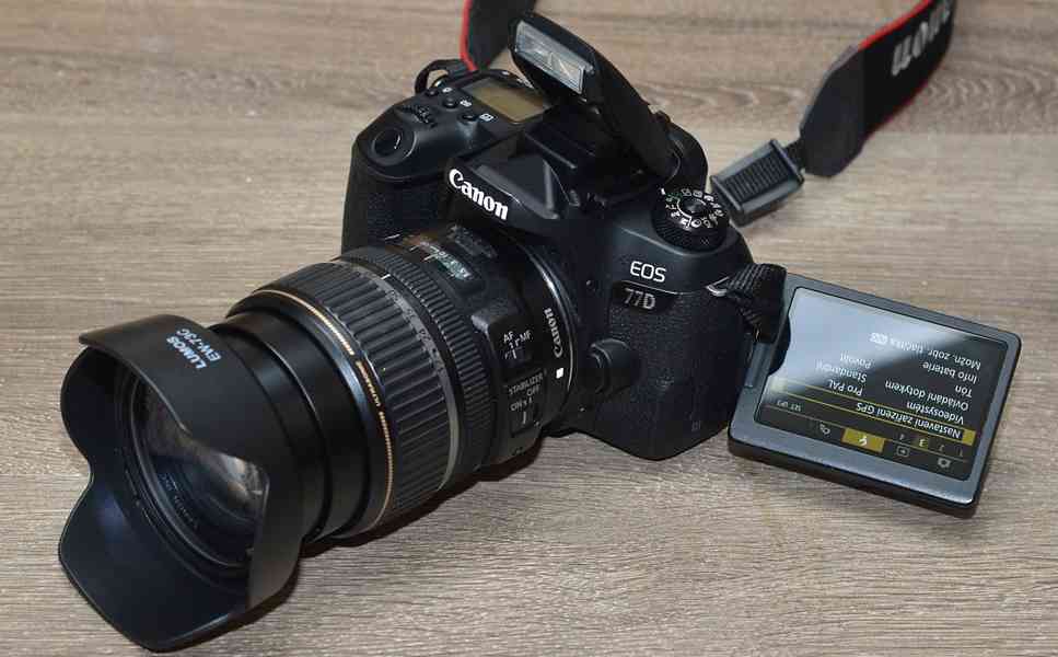 Canon EOS 77D + EF-S 17-85mm  IS USM  7000 Exp - foto 11