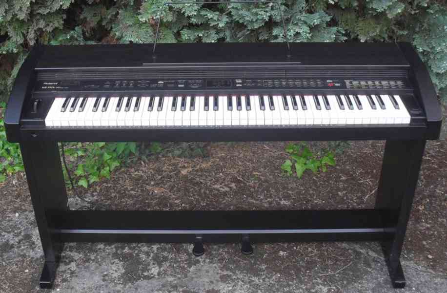 Digitální piano Roland KR350 - foto 1