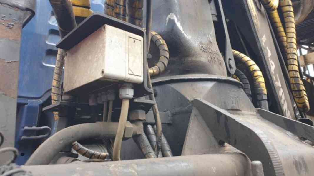 6x2 hák+HR(2008 nástavby) kovošrot lůžko MAN TGA +LIV drapák - foto 12