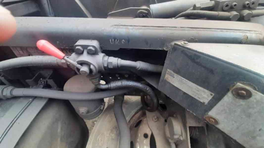 6x2 hák+HR(2008 nástavby) kovošrot lůžko MAN TGA +LIV drapák - foto 15