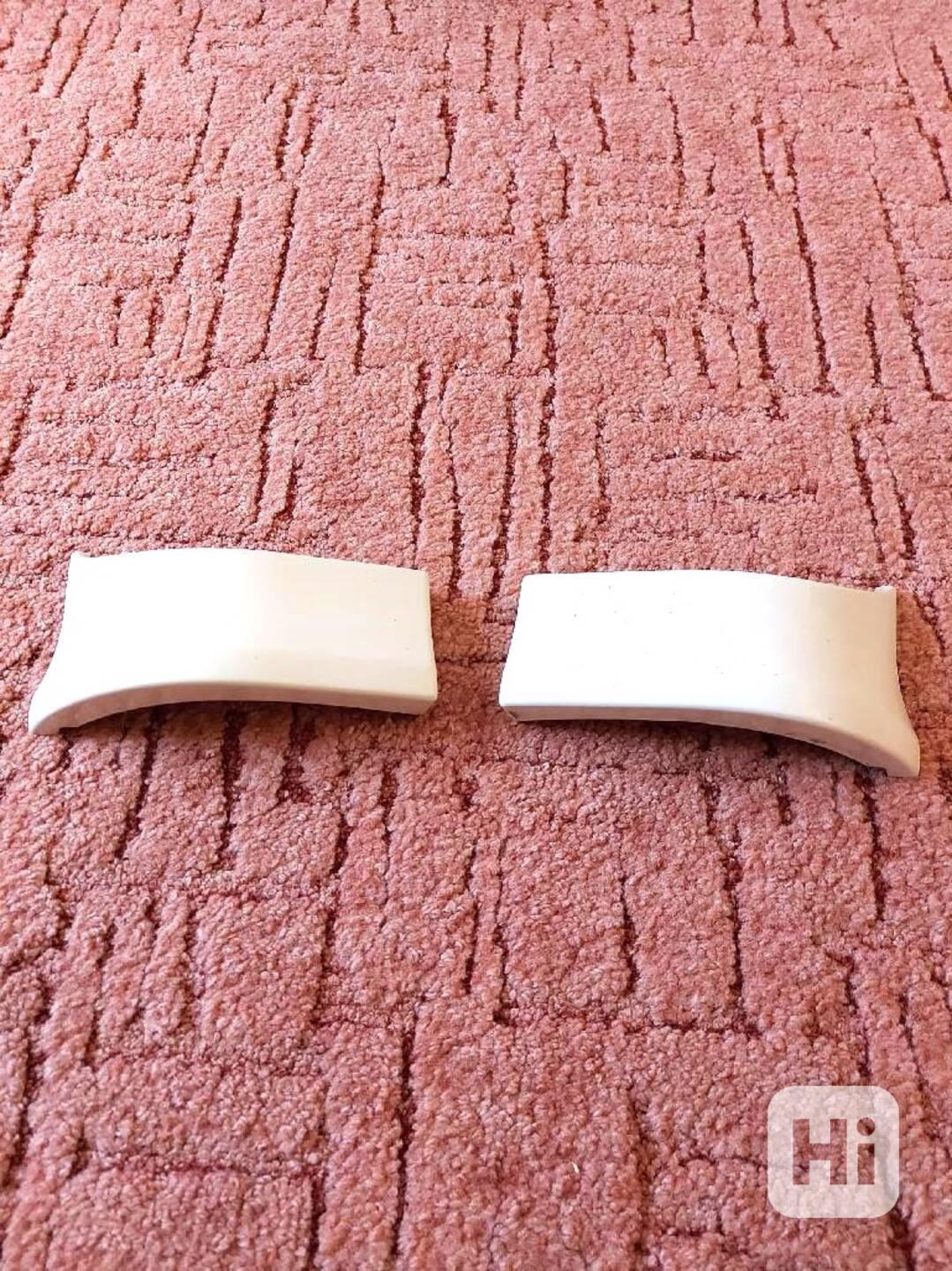 Nástavek pod zadní světlo Felicia Pick up / Fun - foto 1