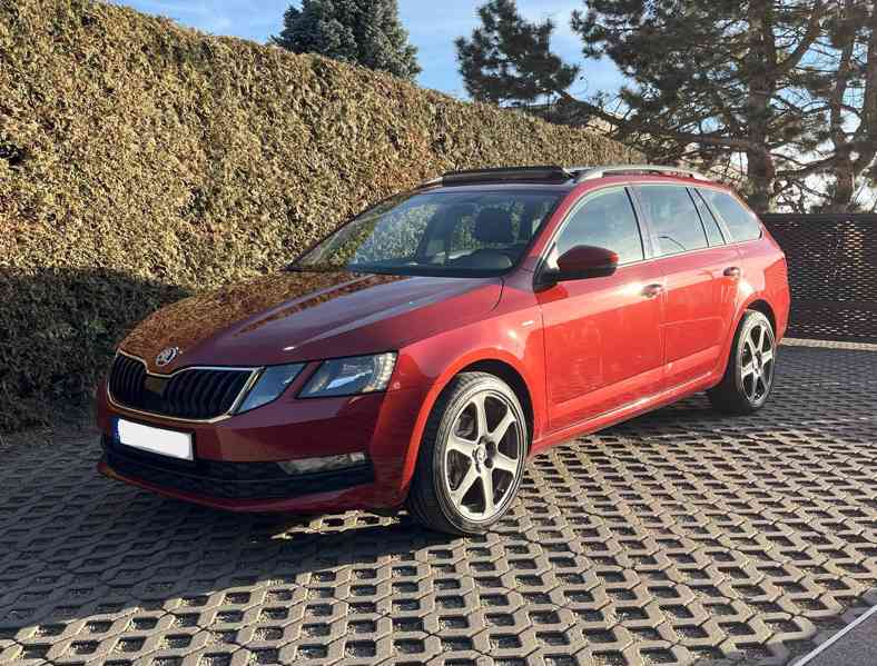 Škoda Octavia 3 Kombi 1.6 TDI , Facelift , Tažný , Panorama - foto 5