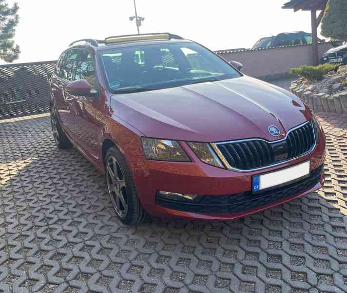 Škoda Octavia 3 Kombi 1.6 TDI , Facelift , Tažný , Panorama - foto 3