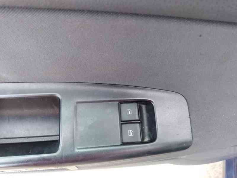 VOLKSWAGEN POLO 1.4 16V COMFORTLINE AUTOMAT KLIMA - foto 22