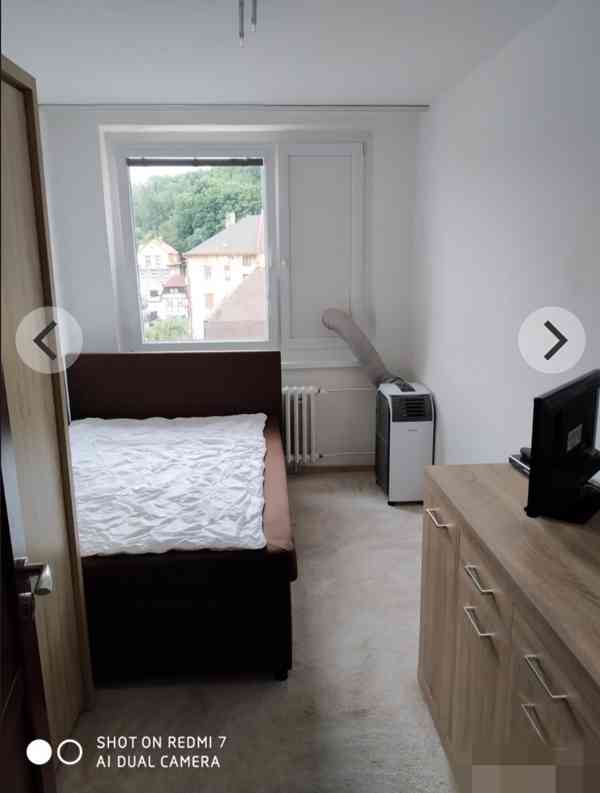 Pronajmu zařízený byt 2+kk - foto 3