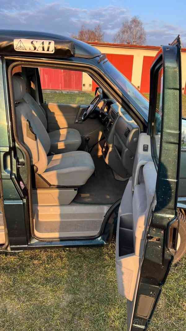 Volkswagen California 2,5   Generation 111kW r.v. 2000 - foto 10