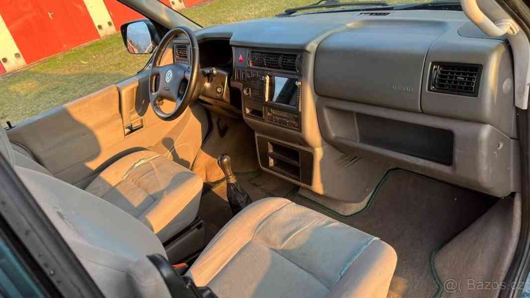 Volkswagen California 2,5   Generation 111kW r.v. 2000 - foto 16