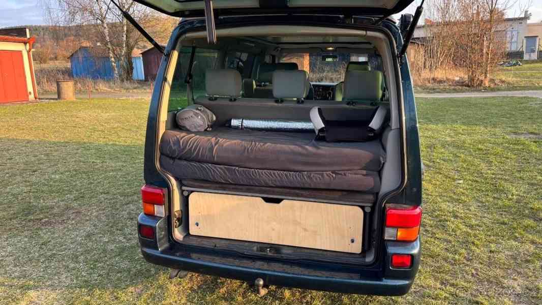 Volkswagen California 2,5   Generation 111kW r.v. 2000 - foto 8