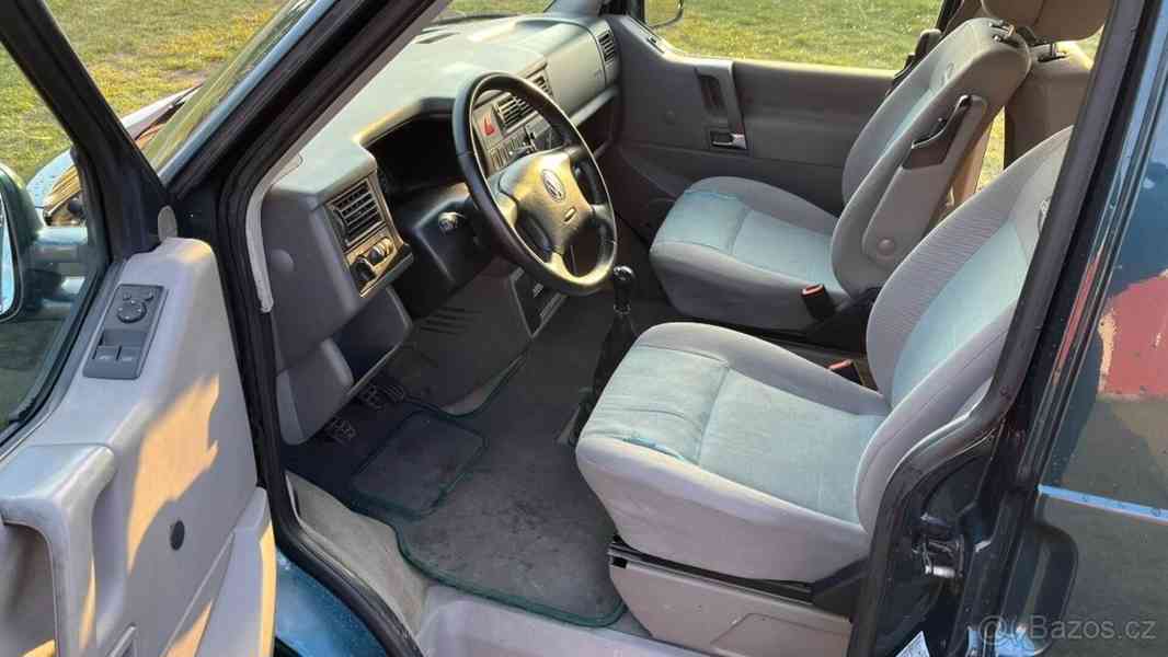 Volkswagen California 2,5   Generation 111kW r.v. 2000 - foto 14