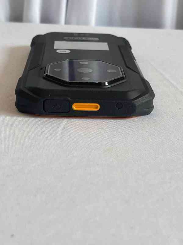 UleFone Armor X32 Vibrant Orange – nezapíná se, na díly /... - foto 4