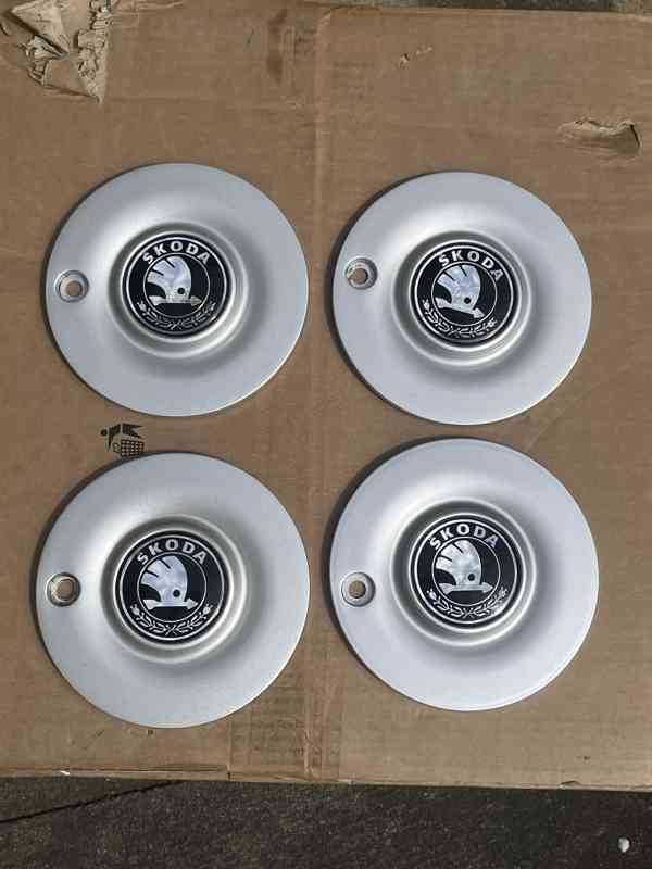 Pokličky na elektrony BORBET FELICIA 14" šesticípé - foto 1