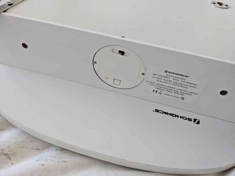 Závěsná zrcadlová šperkovnice - foto 18